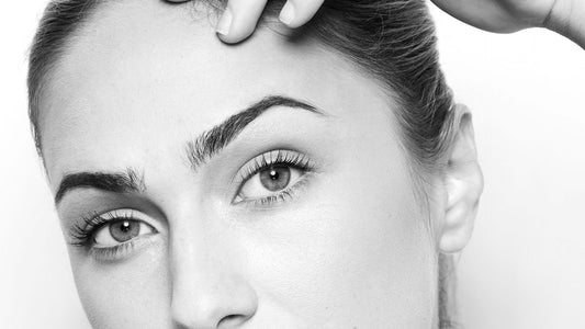 Produktvergleich: Bleistift, Puder oder Gel – Was ist das Beste für deine Brows?